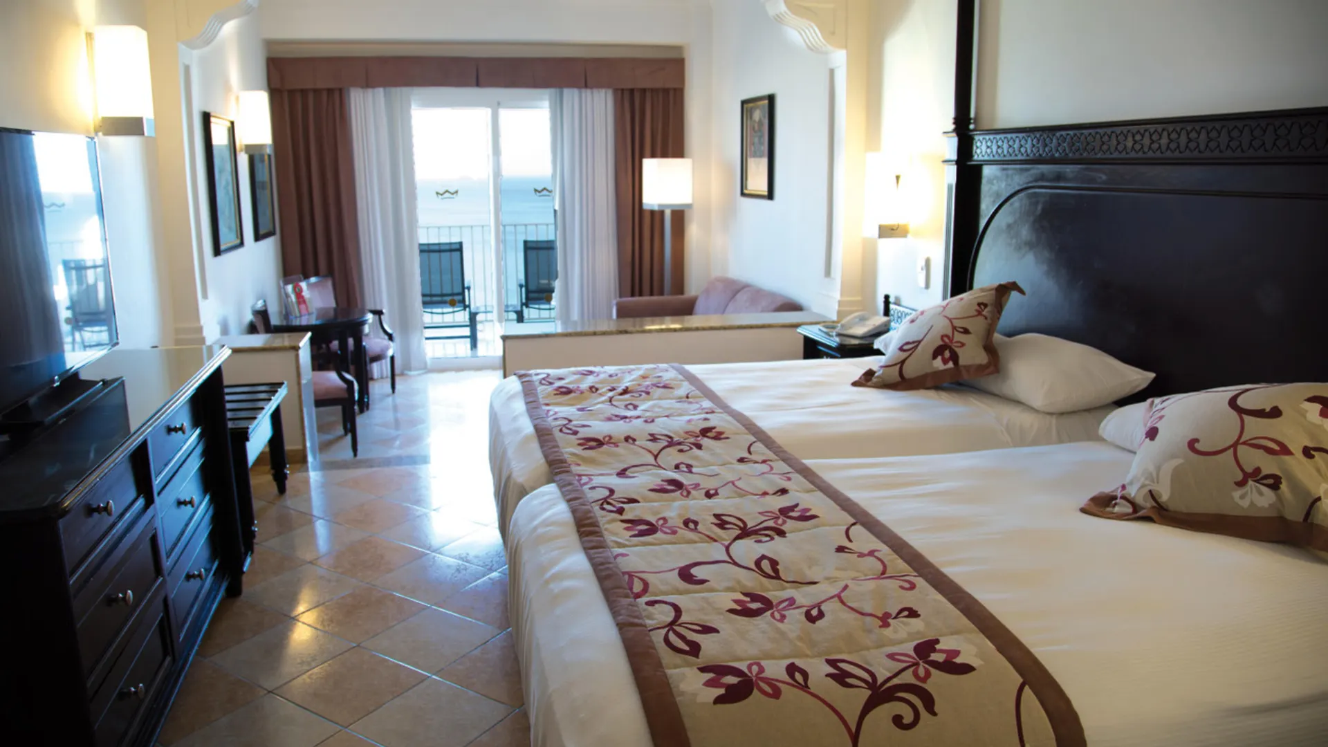 Riu Palace Aruba Palm Beach 4*,