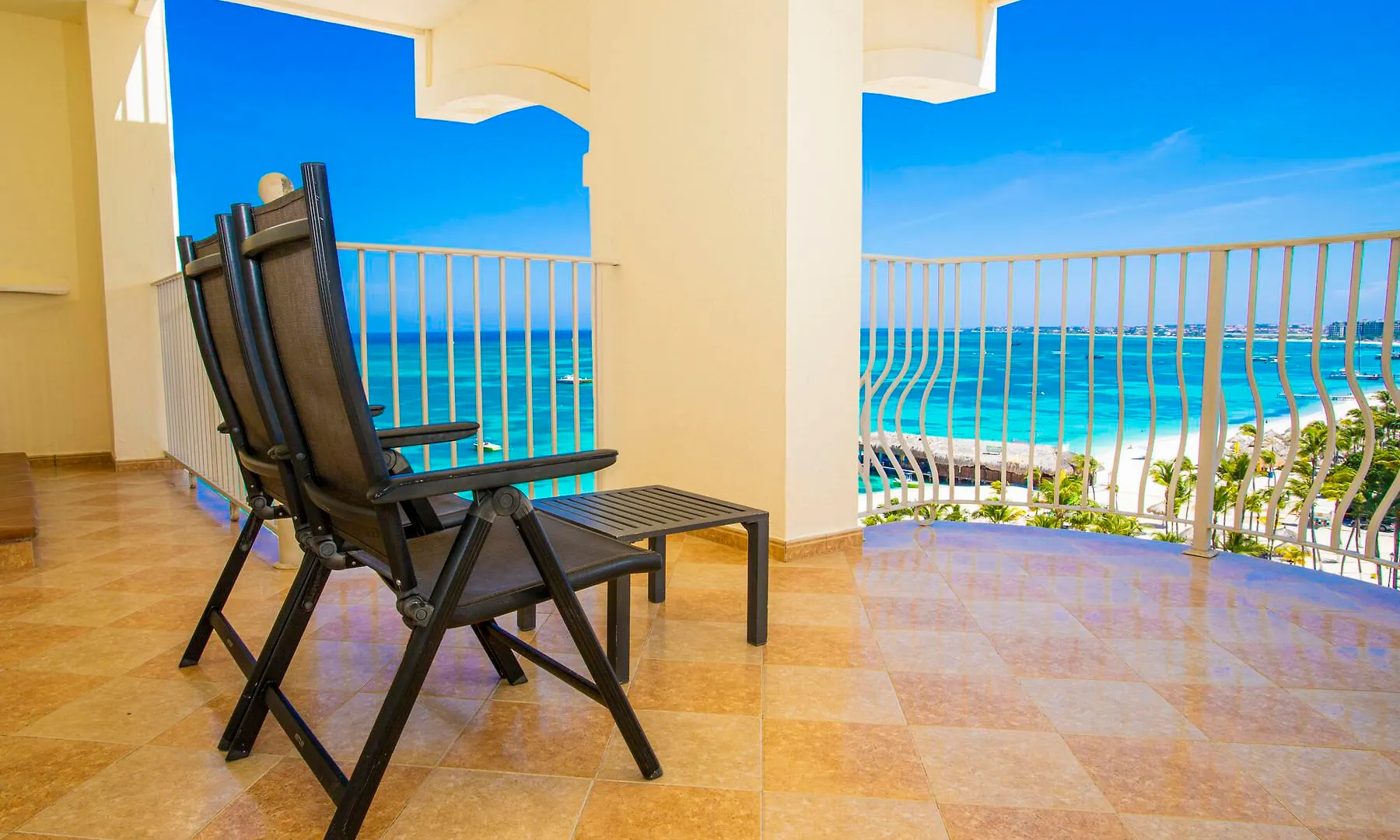 **** Szálloda Riu Palace Aruba Palm Beach Aruba